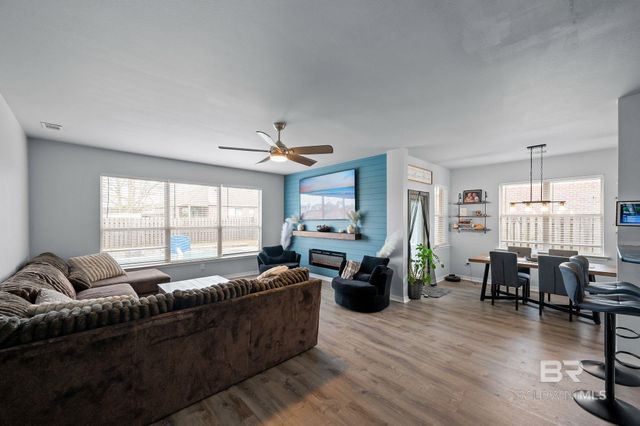 1287 Pembroke Way, Foley, AL 36535