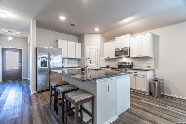 2931 Daisy Meadow, New Braunfels, TX 78130