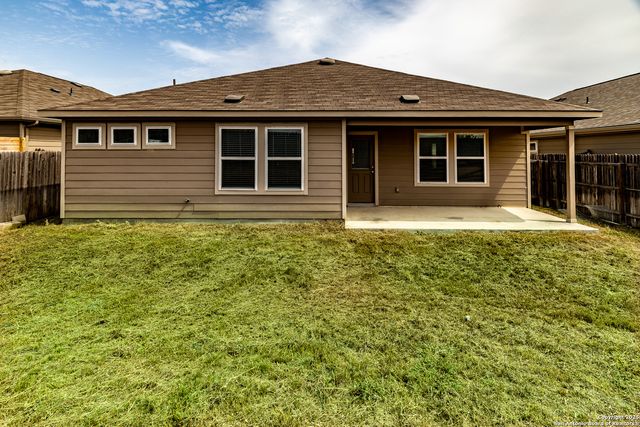 2931 Daisy Meadow, New Braunfels, TX 78130