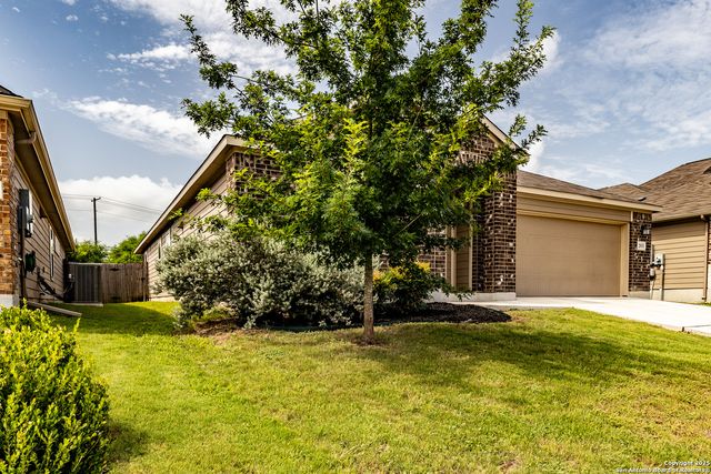 2931 Daisy Meadow, New Braunfels, TX 78130