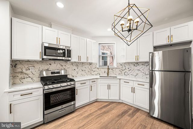 6128 CHESTNUT ST, Philadelphia, PA 19139