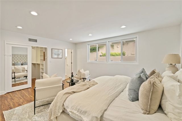 3160 SEPULVEDA BLVD, Sherman Oaks, CA 91403