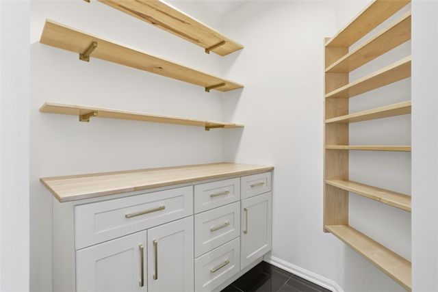 2154 S Villa Drive, Hampton, PA 15044