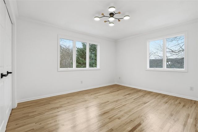 2154 S Villa Drive, Hampton, PA 15044