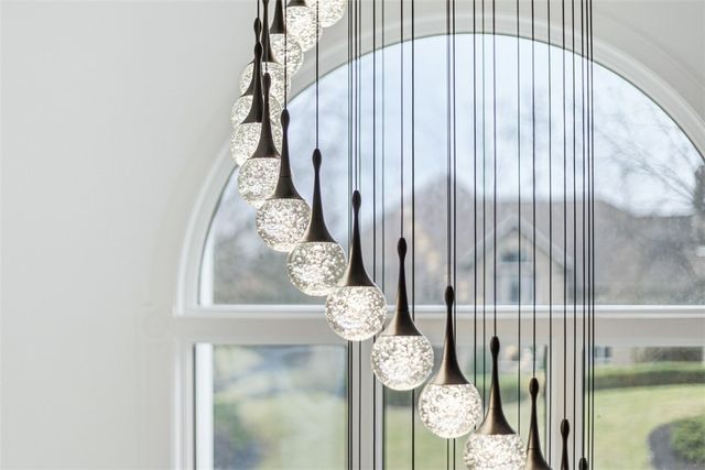 2154 S Villa Drive, Hampton, PA 15044