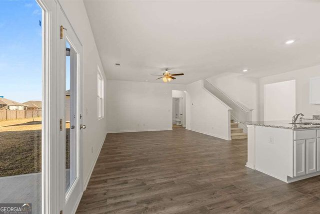 331 Friendship Oak Way, Hampton, GA 30228