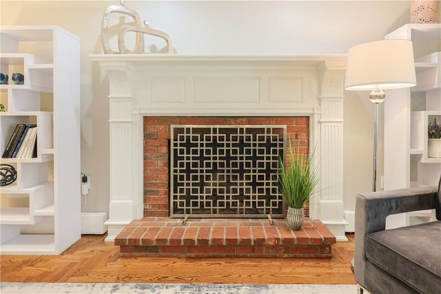 215 Adirondack Drive, East Greenwich, RI 02818