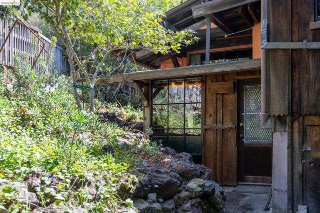 2711 Buena Vista Way, Berkeley, CA 94708