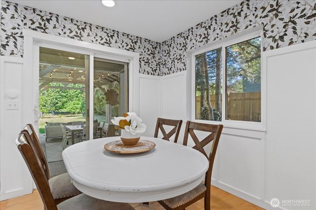 22033 99th Street SE, Snohomish, WA 98290