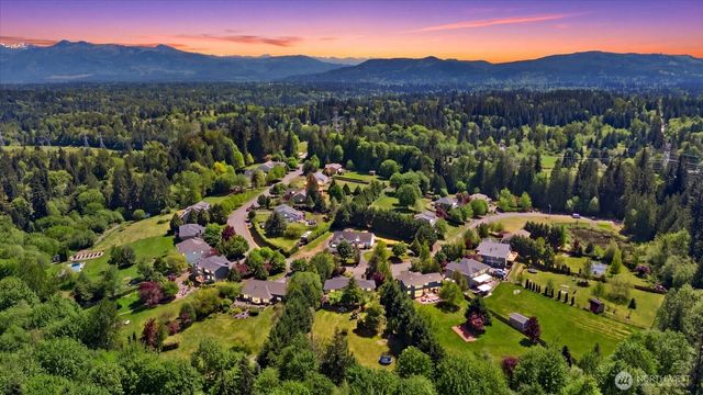 22033 99th Street SE, Snohomish, WA 98290