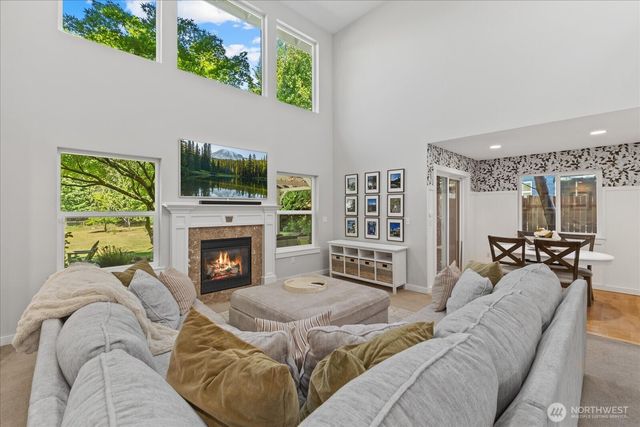 22033 99th Street SE, Snohomish, WA 98290