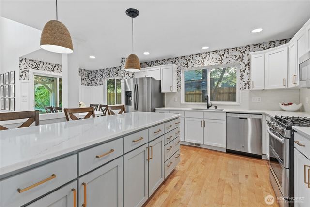 22033 99th Street SE, Snohomish, WA 98290