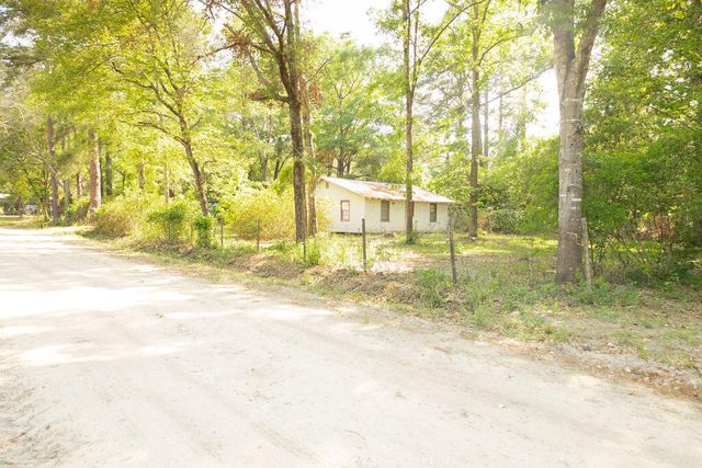 131 Clyde Circle, Walterboro, SC 29488