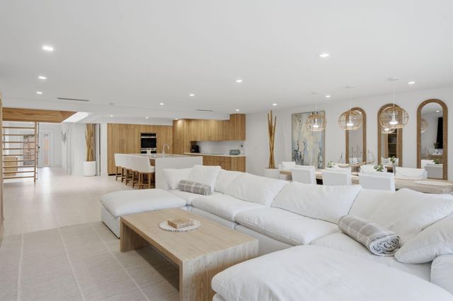 1173 HILLSBORO MILE 2-2, Hillsboro Beach, FL 33062