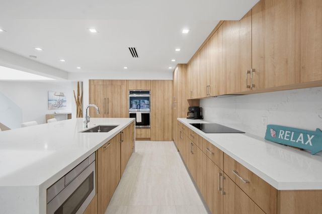 1173 HILLSBORO MILE 2-2, Hillsboro Beach, FL 33062