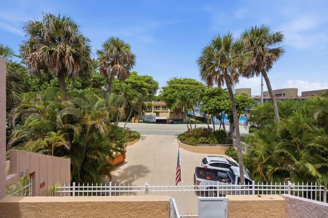 1173 HILLSBORO MILE 2-2, Hillsboro Beach, FL 33062