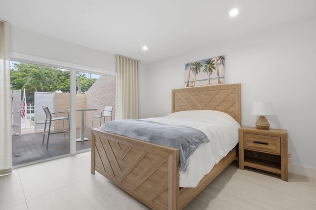 1173 HILLSBORO MILE 2-2, Hillsboro Beach, FL 33062