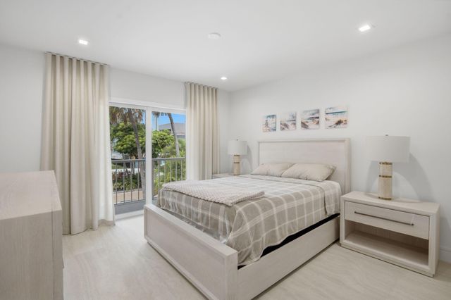 1173 HILLSBORO MILE 2-2, Hillsboro Beach, FL 33062