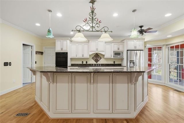 600 Page Place, Canton, GA 30114