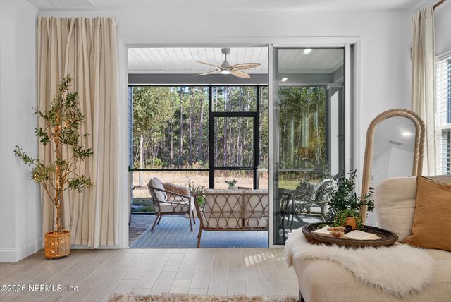 691 MURPHYS Drive, St. Johns, FL 32259