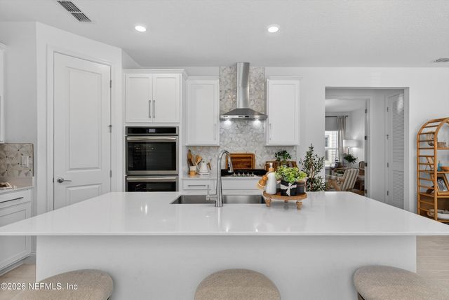 691 MURPHYS Drive, St. Johns, FL 32259