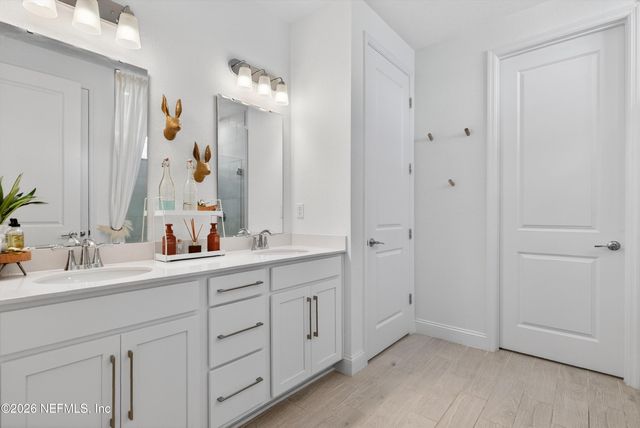 691 MURPHYS Drive, St. Johns, FL 32259