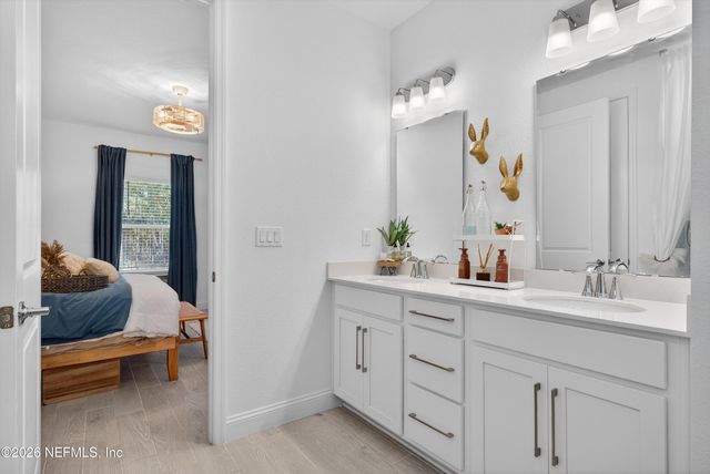 691 MURPHYS Drive, St. Johns, FL 32259