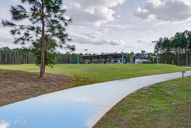 691 MURPHYS Drive, St. Johns, FL 32259