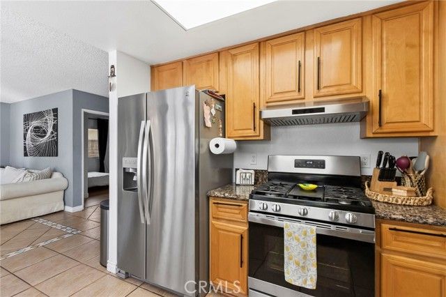 17273 Russo Court, Fontana, CA 92336