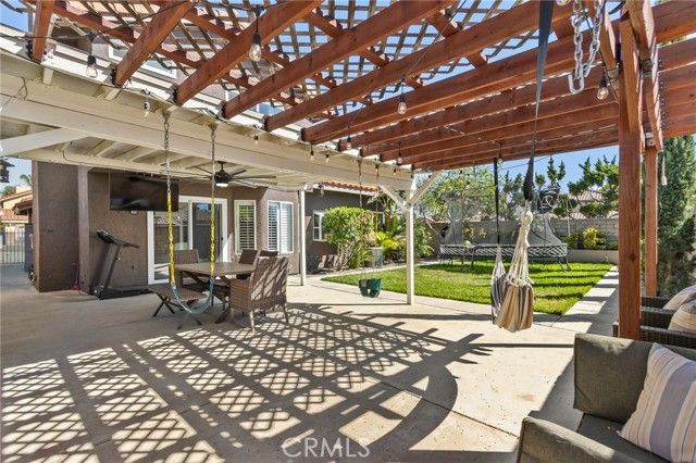 17273 Russo Court, Fontana, CA 92336