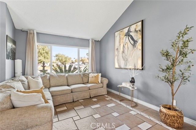 17273 Russo Court, Fontana, CA 92336