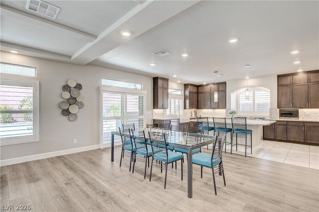 8603 Hallcrest Court, Las Vegas, NV 89139