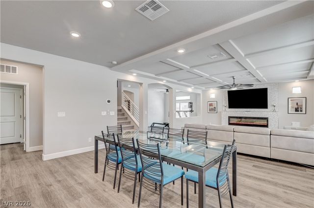 8603 Hallcrest Court, Las Vegas, NV 89139