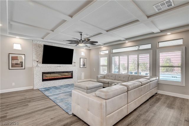 8603 Hallcrest Court, Las Vegas, NV 89139