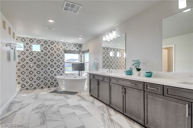 8603 Hallcrest Court, Las Vegas, NV 89139