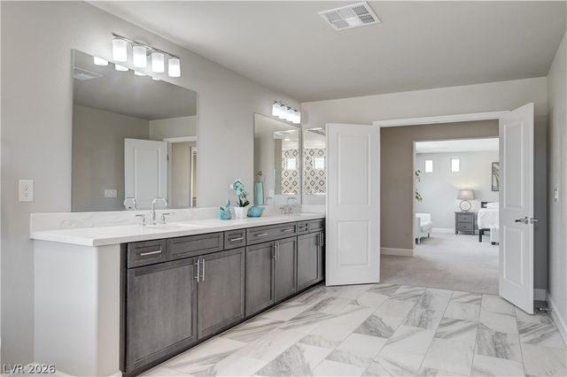8603 Hallcrest Court, Las Vegas, NV 89139