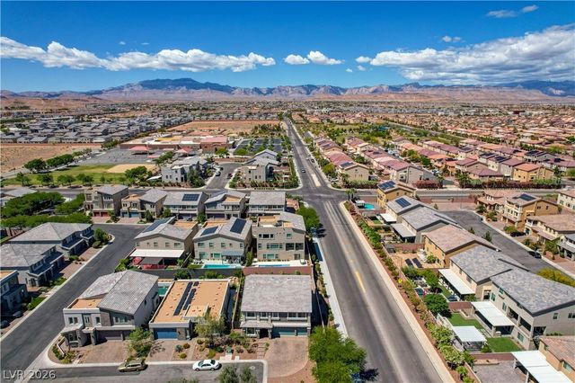 8603 Hallcrest Court, Las Vegas, NV 89139