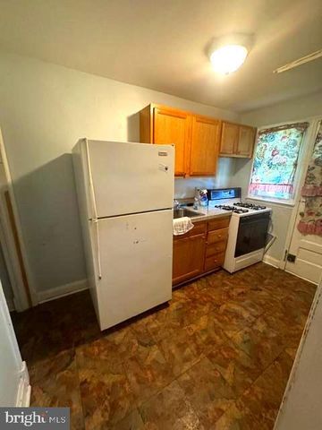 3582 DUDLEY AVE, Baltimore, MD 21213