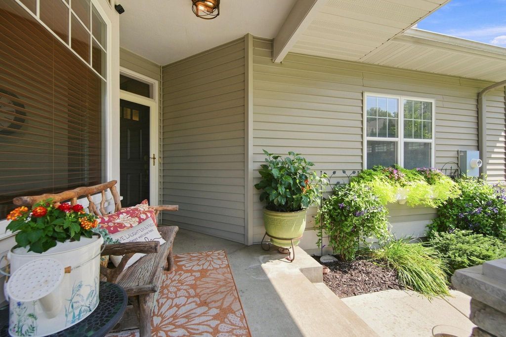 8958 Coffman Path, Inver Grove Heights, MN 55076 — photo 3