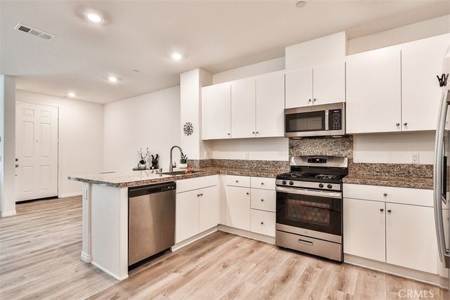 16048 Lasselle Street 2, Moreno Valley, CA 92551