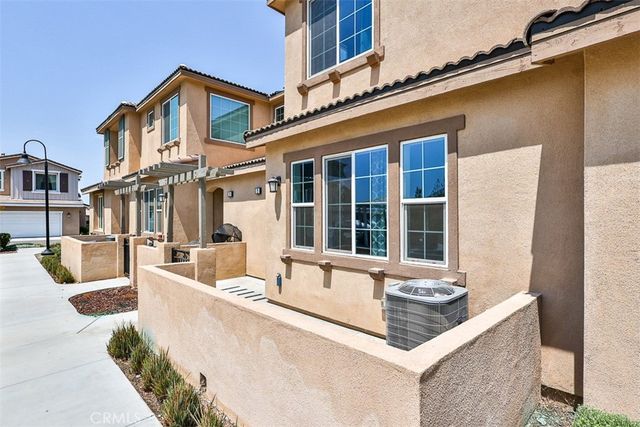 16048 Lasselle Street 2, Moreno Valley, CA 92551
