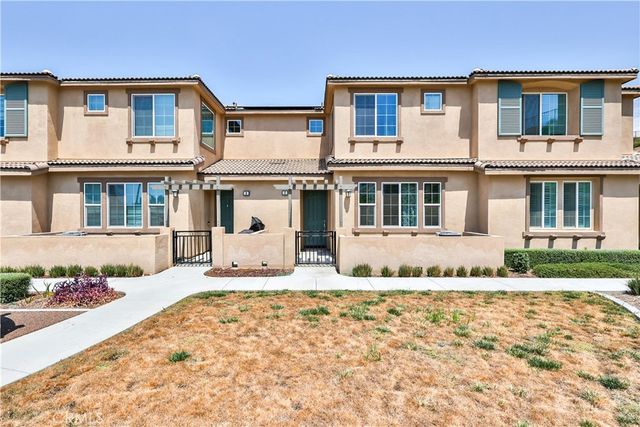 16048 Lasselle Street 2, Moreno Valley, CA 92551