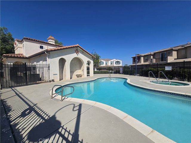 16048 Lasselle Street 2, Moreno Valley, CA 92551