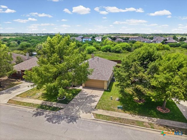 834 Dark Horse Lane, Buda, TX 78610