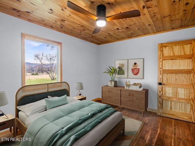 1271 Whitaker Rd, New Market, TN 37820