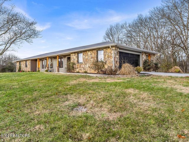 1271 Whitaker Rd, New Market, TN 37820