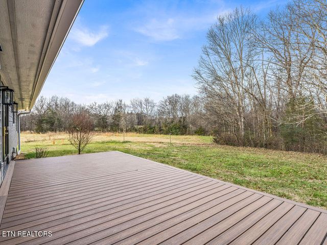 1271 Whitaker Rd, New Market, TN 37820