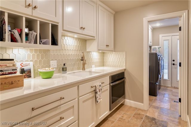 9 Riverlyn Terrace, Fort Smith, AR 72903