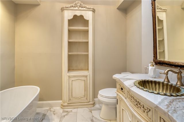 9 Riverlyn Terrace, Fort Smith, AR 72903