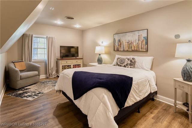 9 Riverlyn Terrace, Fort Smith, AR 72903